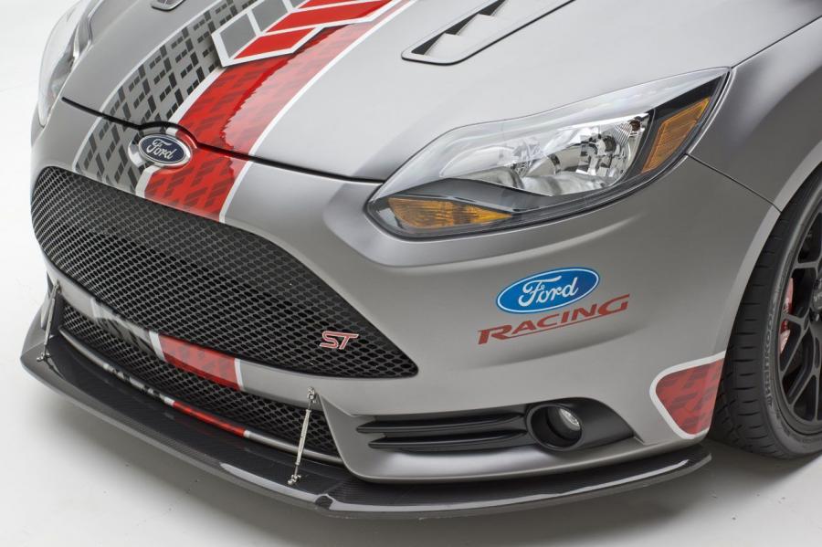  Ford Focus ST Tanner Foust Cobb 2013 года  (фото 2 из 16)